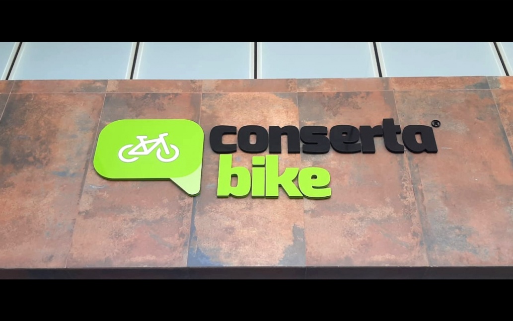 Letras caixa em PVC - Conserta Bike