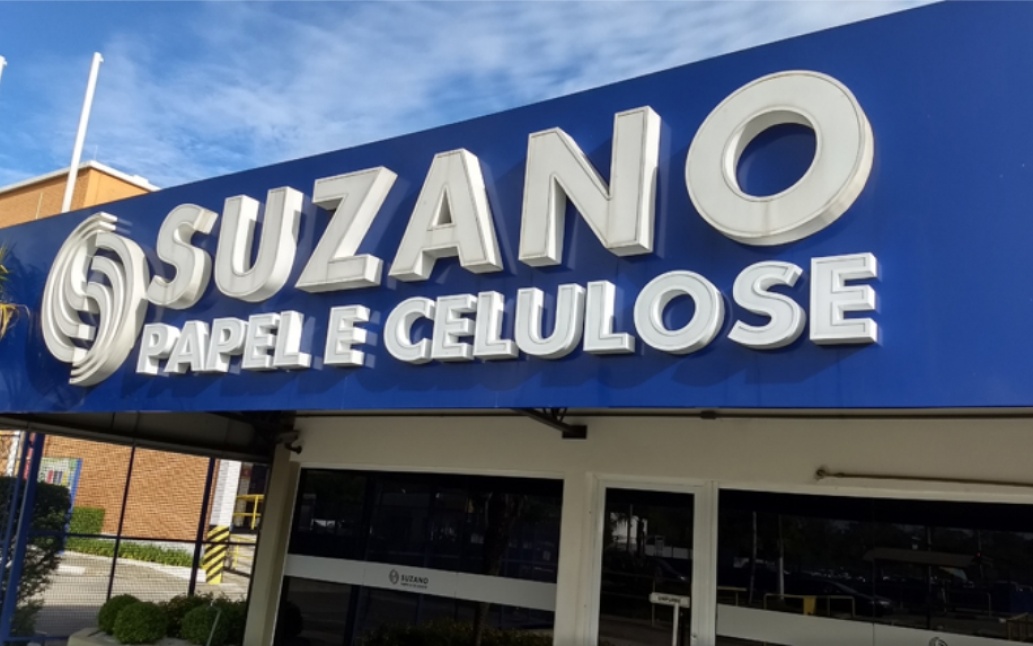 Letras caixa em Acrílico - Suzano - Papel e Celulose