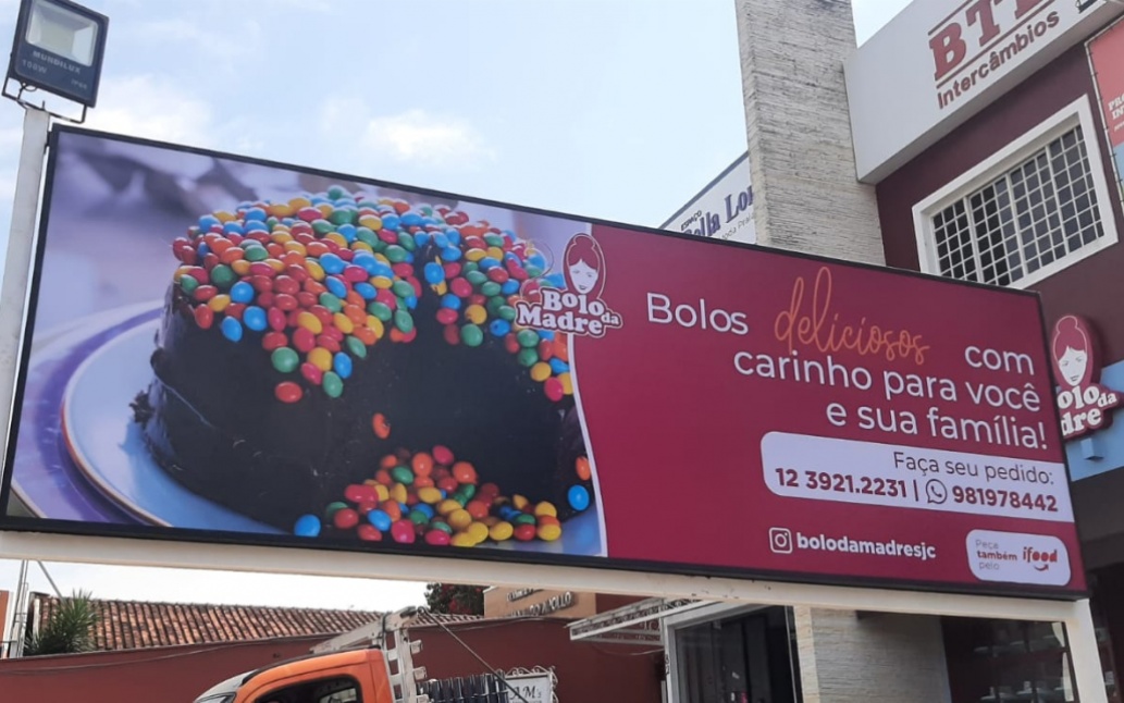 Painel em Lona - Bolo da Madre